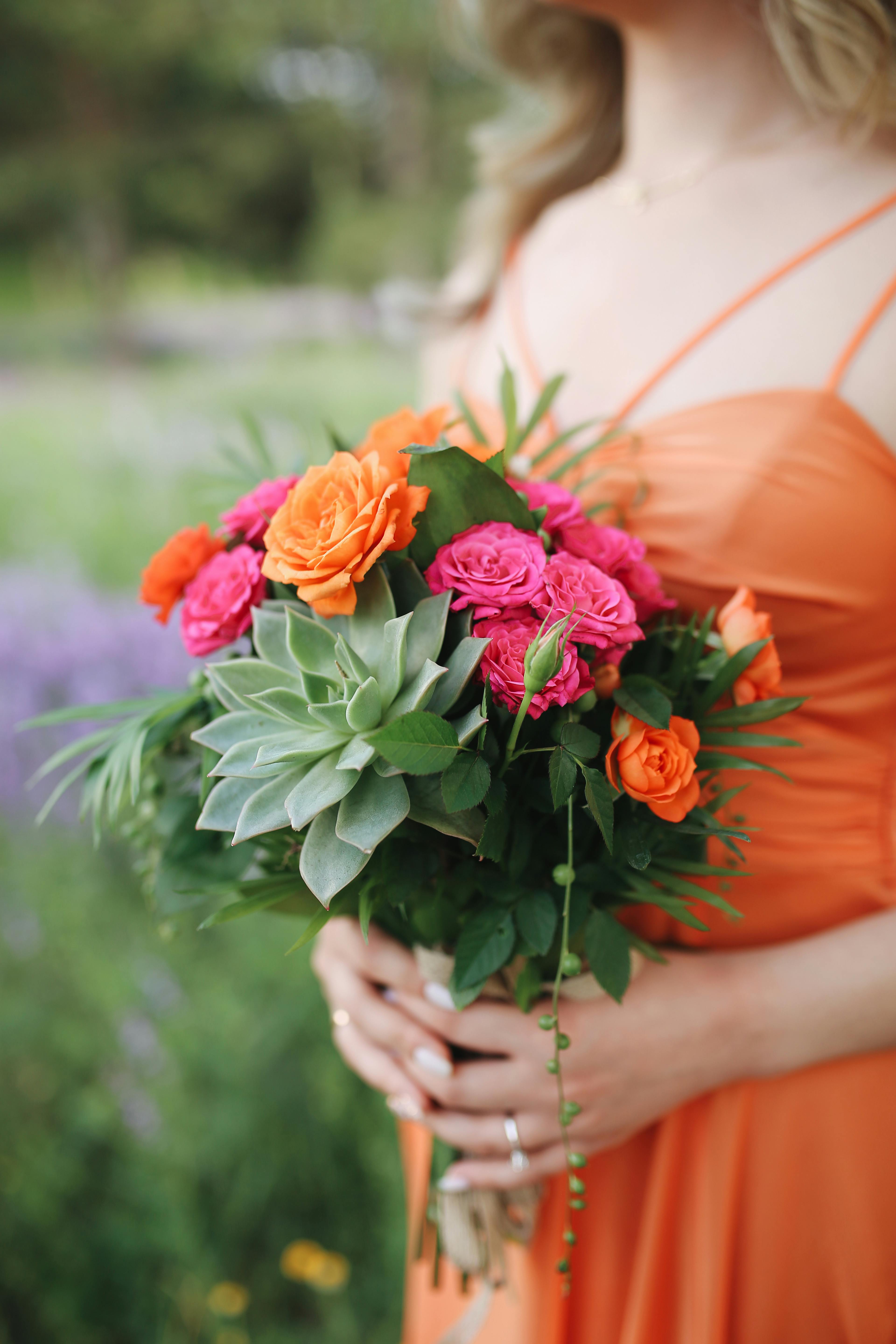 Flowers & Bouquets