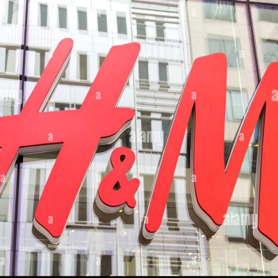 H&M Al Wahda Mall
